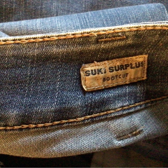 Silver woman’s bootcut jeans. Size unknown but 36 inch waist - Picture 2 of 7